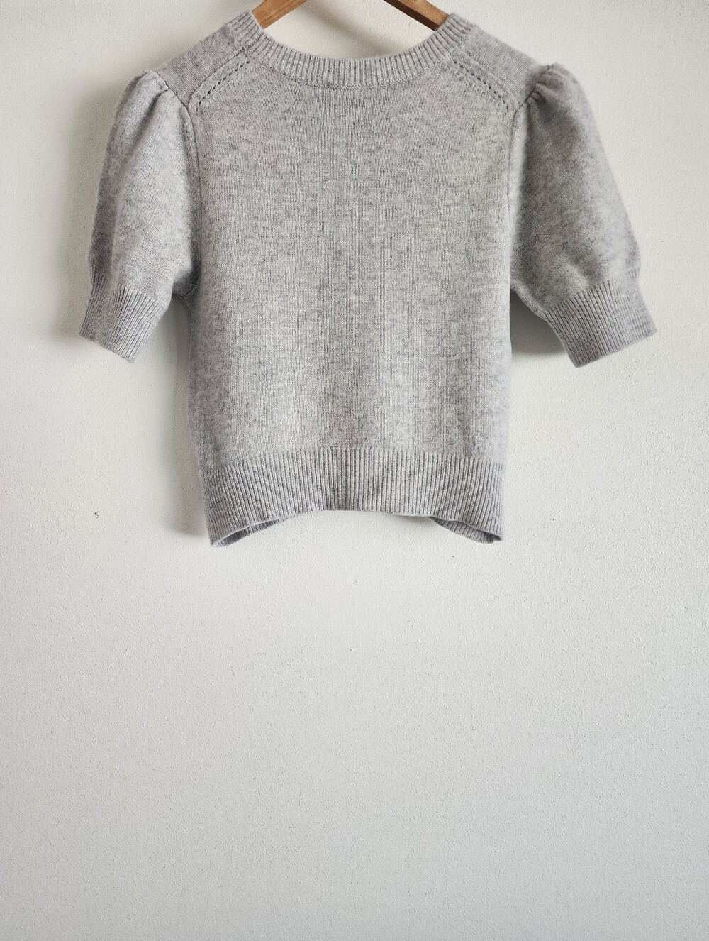 Wilfred Aritzia Cherub Gray Wool Cashmere Short Sleeve Knit Top Size M - Picture 7 of 15